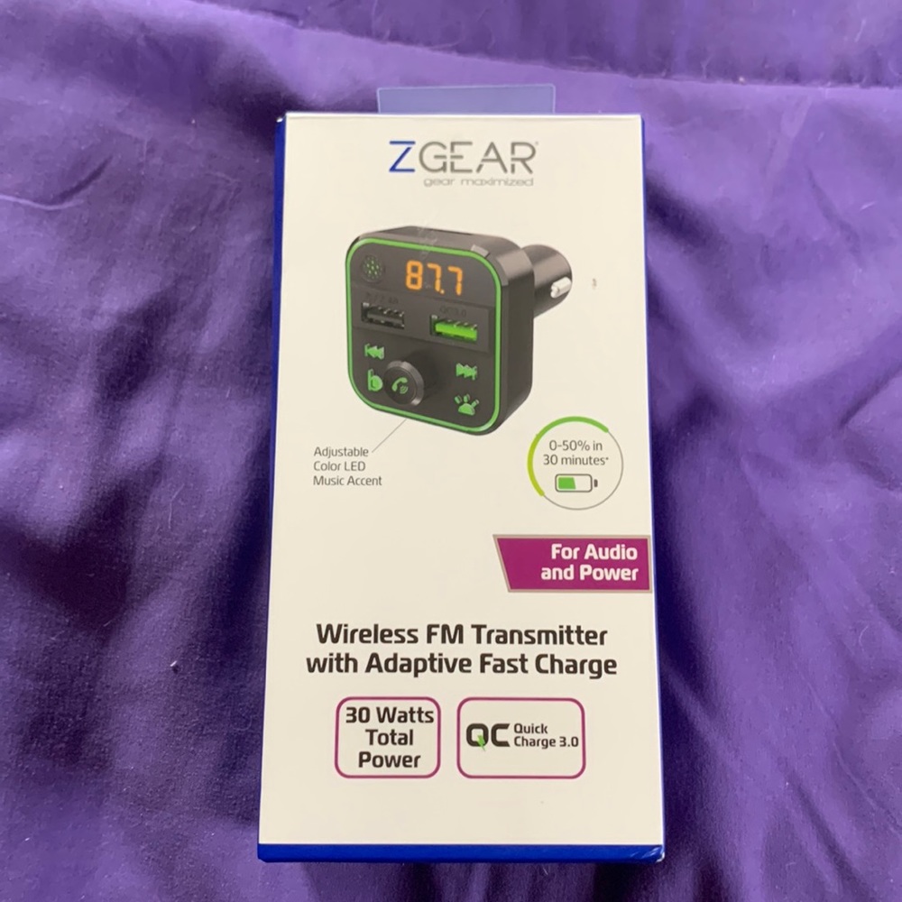 ZGEAR Wireless FM Transmitter with Adaptive Fast Charge